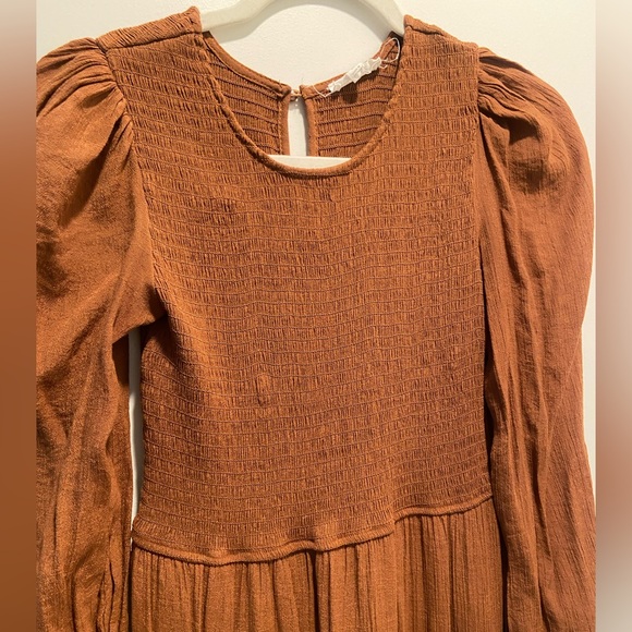 Smocked Tiered Midi Dress - Picture 2 of 5